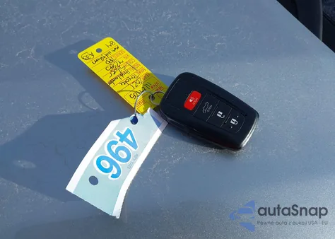 2021 Toyota Highlander Xle z USA, uszkodzony, nr VIN 5TDGZRBH9MS077285